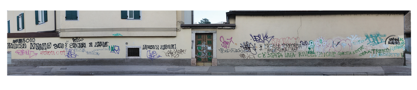 muri imbrattati di via Giusti Trento muri imbrattati di via Giusti Trento