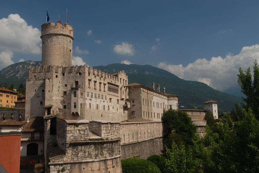 Immagine esterna del Castello del Buonconsiglio, foto di Paolo Belvedere