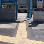 Area davanti all'ingresso dell'ospedale