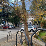Parte alta del marciapiede in via della Saluga