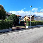 Nuovo marciapiede in via Paludi