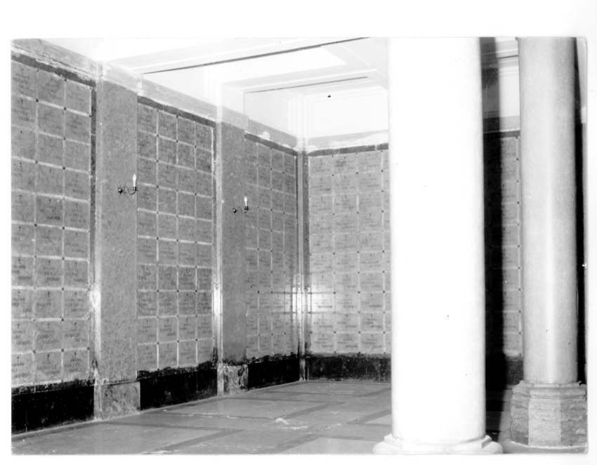 Cimitero Militare Trento -  Sacrario italiano Interno